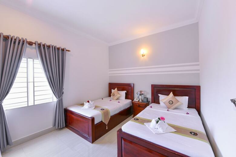 Sky Palace Boutique Hotel