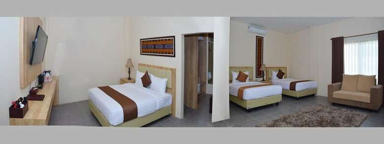 Bed & Breakfast La Cecile Hotel And Cafe Komodo