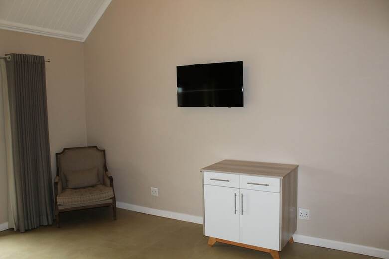 Mount Shekinah Country Hotel
