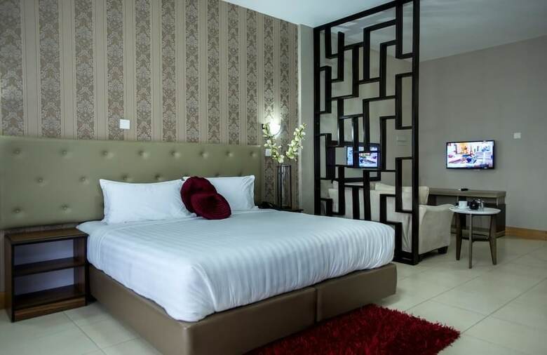 Premier Boutique Hotel
