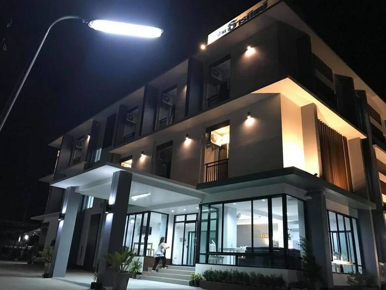 Baanthanthip Hotel