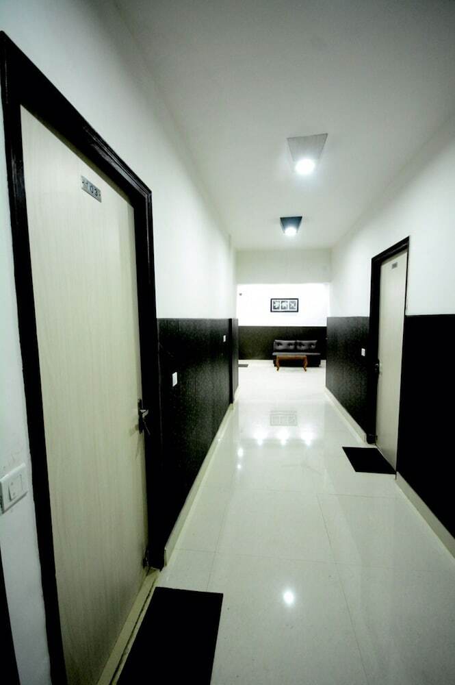 Hotel Mehra Inn