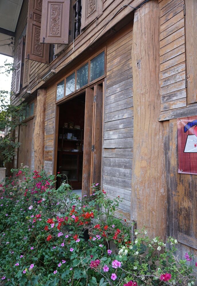 Hostal Chatawan Homestay - Hostel