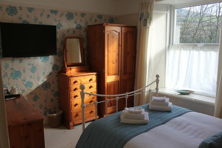 Hotel Bryn Eisteddfod B&B