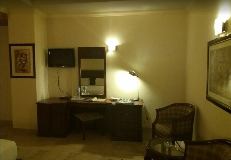 Shalimar Tower Hotel
