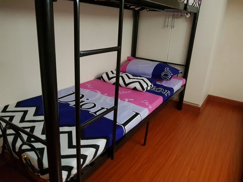 Unit 6  4br Wanay Apartment