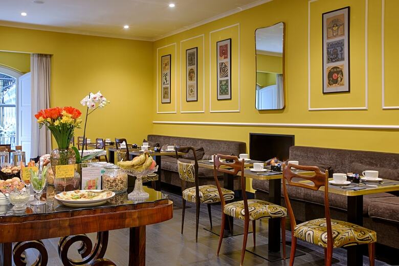 Hotel Caruso Place Boutique & Wellness Suites