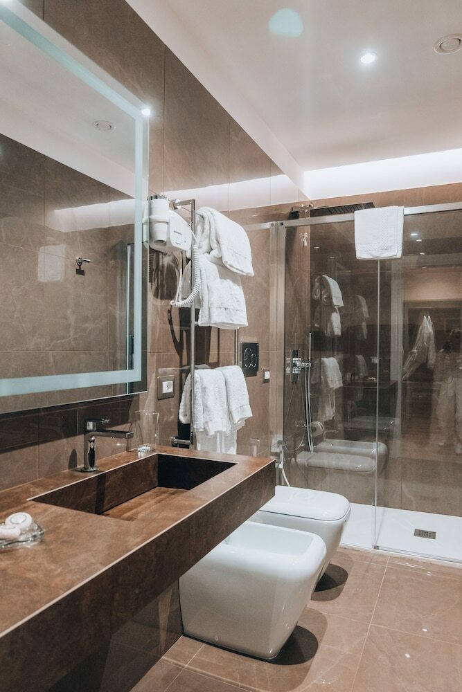 Hotel Caruso Place Boutique & Wellness Suites