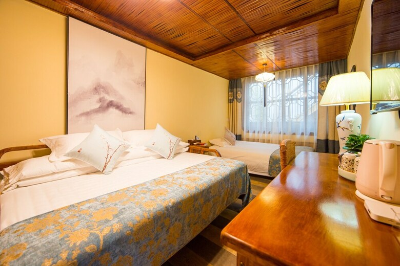 Hotel Hemu Shantang Street