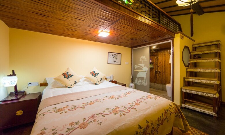 Hotel Hemu Shantang Street
