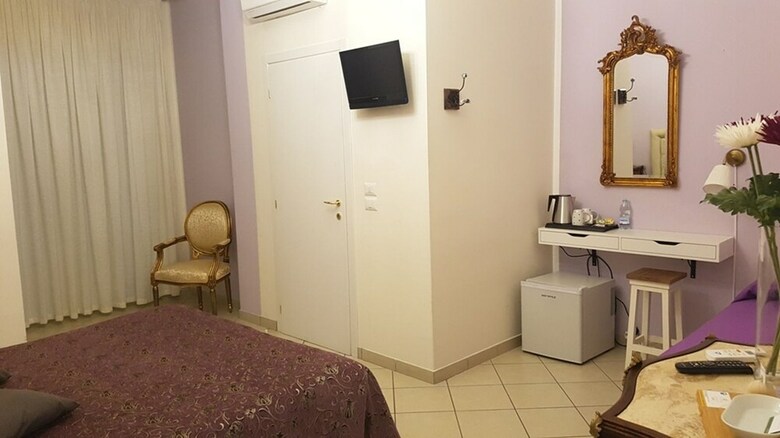 B&B Torre Dei Saraceni