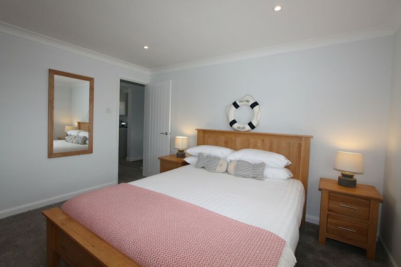 Mawgan Porth Apartments