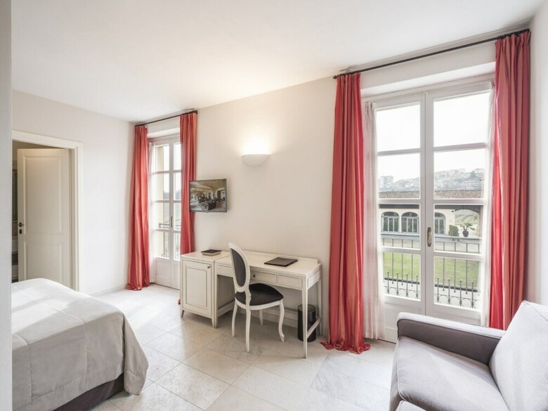 Spinerola Hotel In Cascina & Restaurant Uvaspina