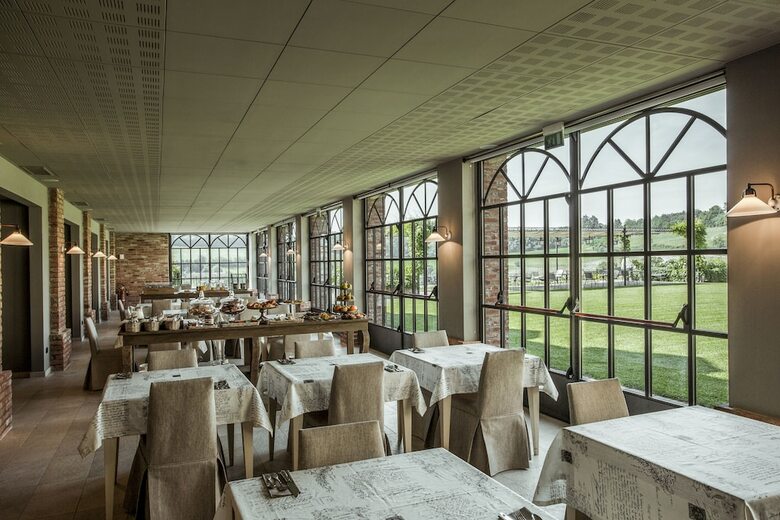 Spinerola Hotel In Cascina & Restaurant Uvaspina