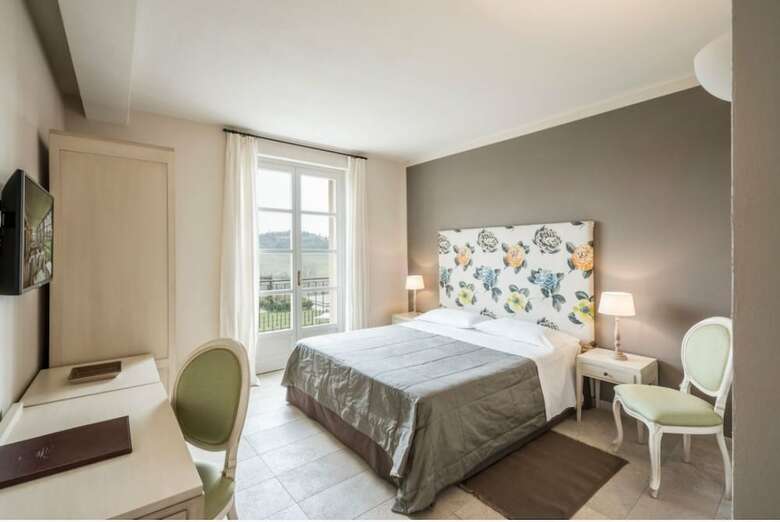 Spinerola Hotel In Cascina & Restaurant Uvaspina