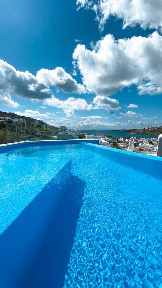 Apartamentos Amperian Mykonos Suites