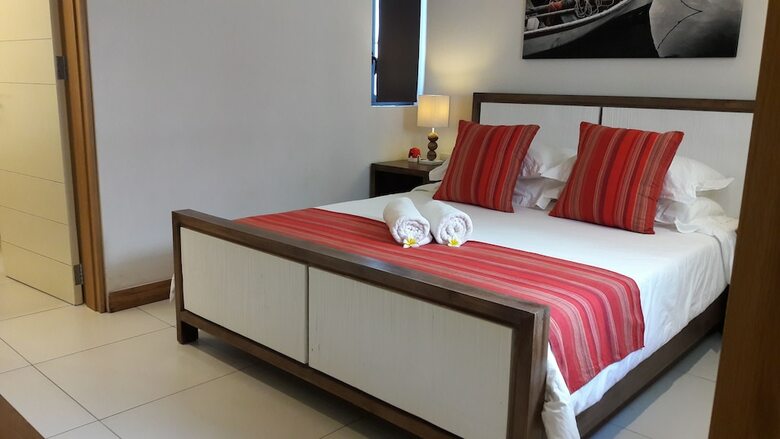 Villasun Seafront Apartment At Cap Ouest