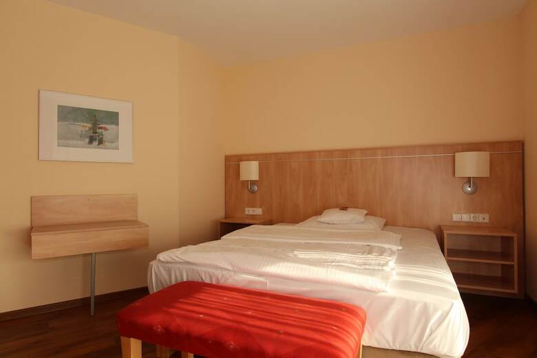 Hotel Jott Wie J�ger