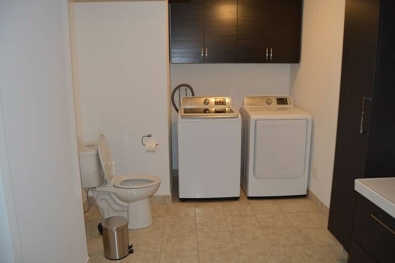 The Rock Apartment - Mtlflats