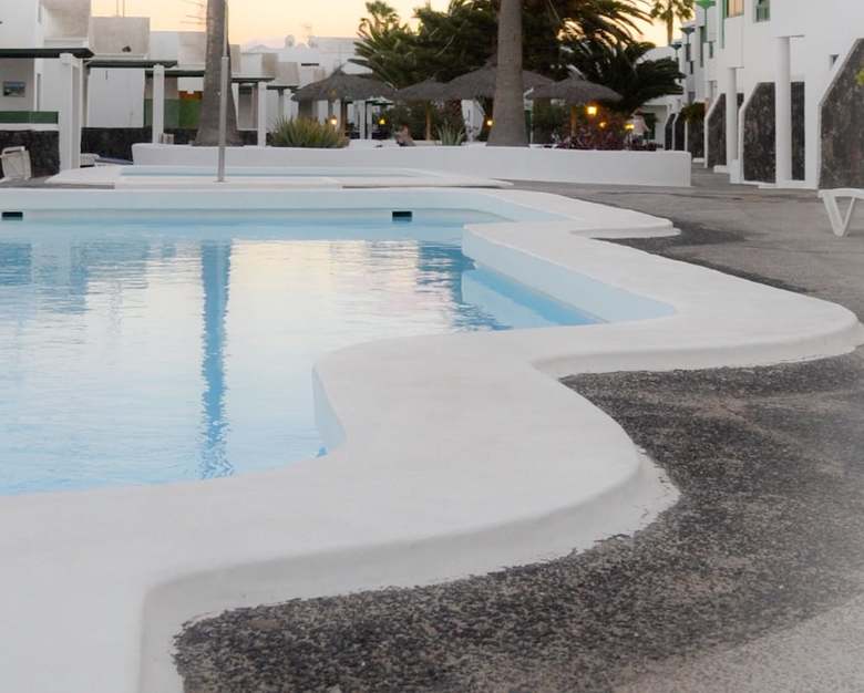 Apartamentos Pool & Relax Close To The Beach