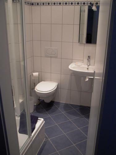 Altes Landhaus Am Park (bed & Breakfast)