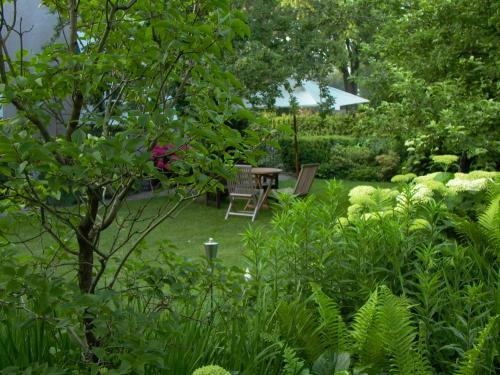 Altes Landhaus Am Park (bed & Breakfast)