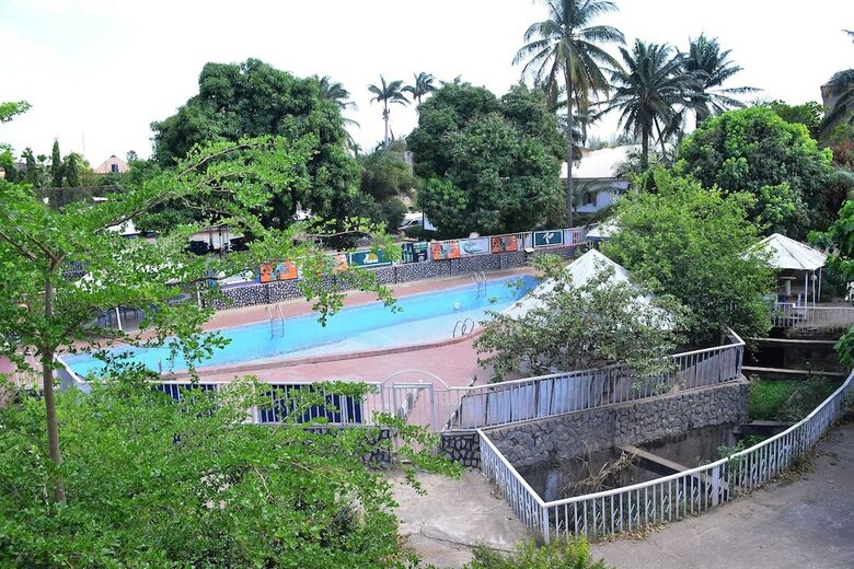 Kenfeli International Palmbeach Hotel