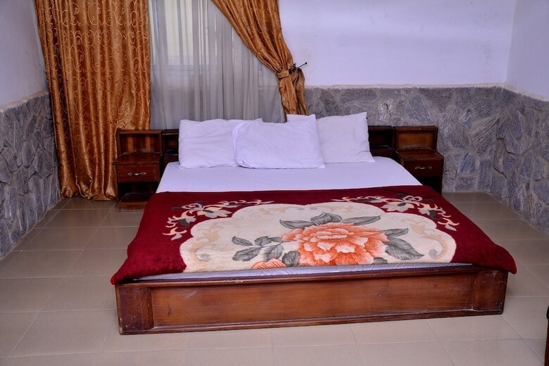 Kenfeli International Palmbeach Hotel