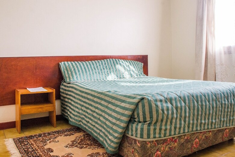 New Classic Hotel