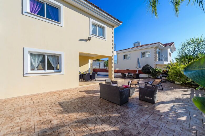 Napa Heights Villa
