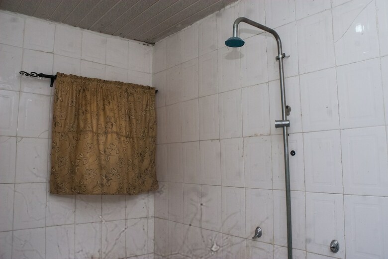 Janny Paul Hotel & Suites