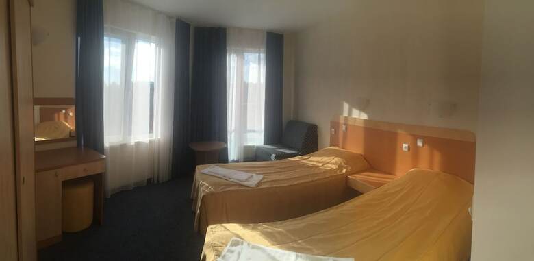 Family Hotel Sunday