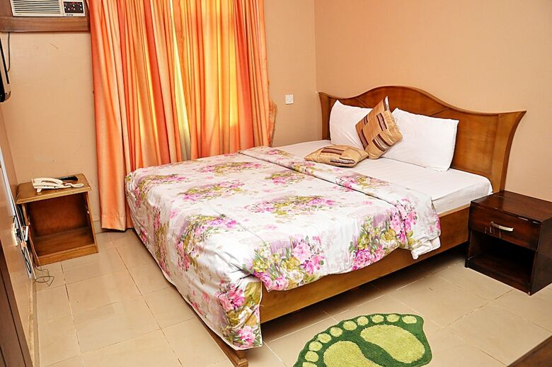 Golden Destiny Hotel Limited