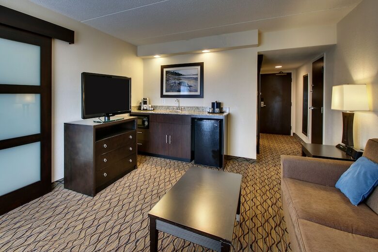 Hotel Holiday Inn Express Baltimore-bwi Airport West