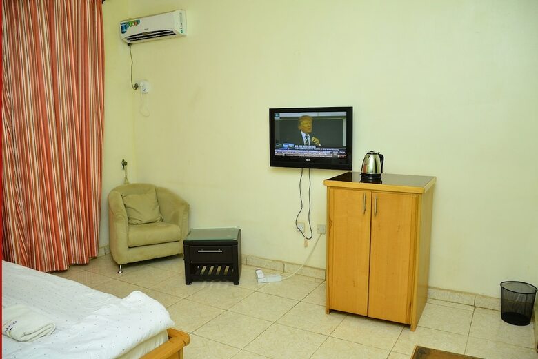Access International Hotel
