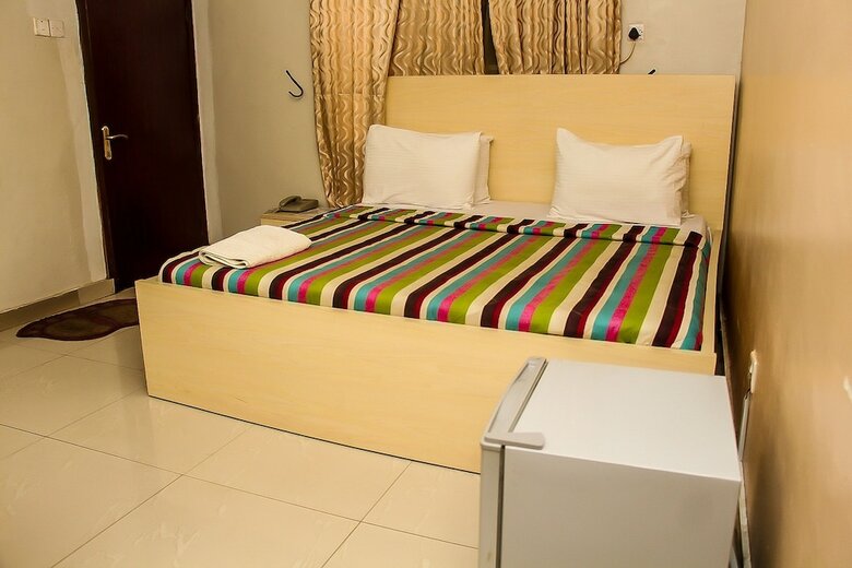 Hotel Choiceville Suites