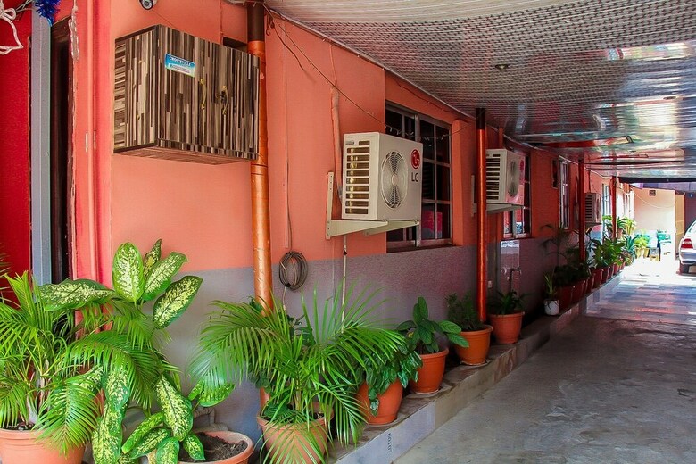 Hotel Choiceville Suites