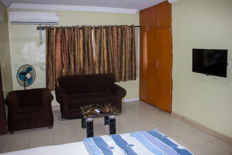 Divine Fountain Hotels Ltd