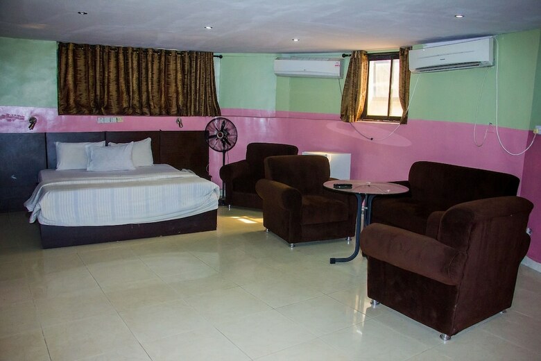 Divine Fountain Hotels Ltd