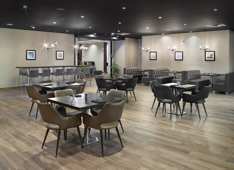 Aparthotel Element Edmonton West