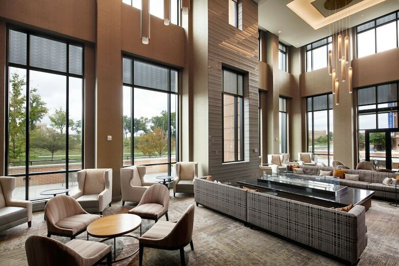 Hotel Embassy Suites By Hilton South Bend At Notre Dame