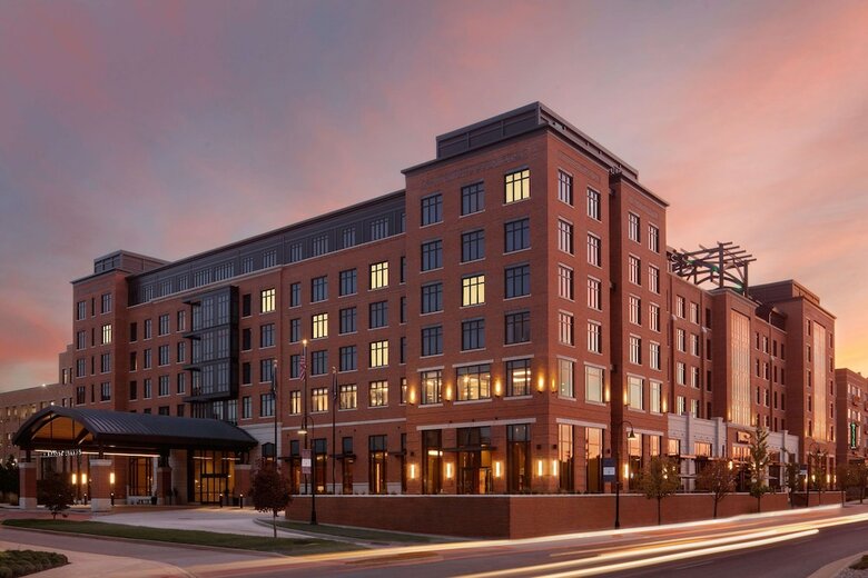 Hotel Embassy Suites By Hilton South Bend At Notre Dame