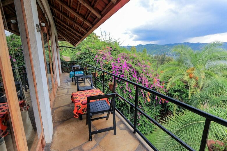 Hotel Palm Garden Lodge