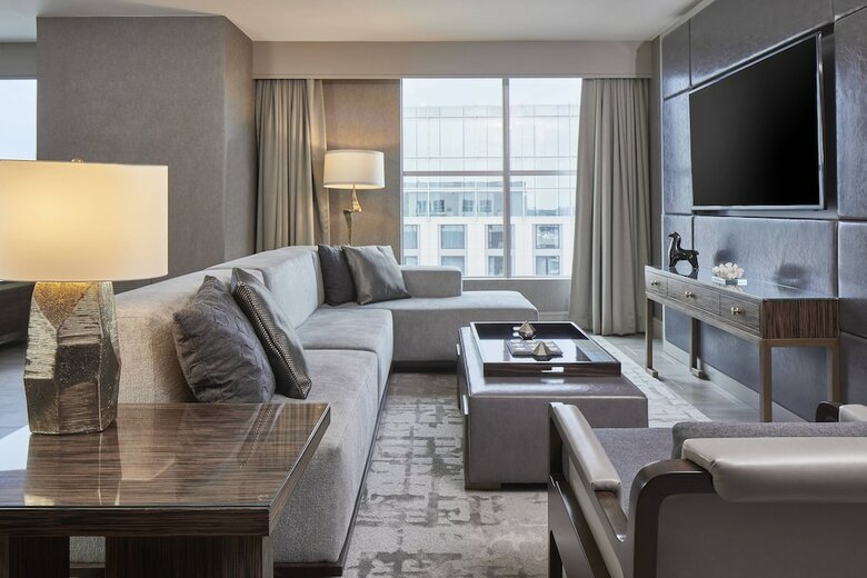 AC Hotel By Marriott Nashville Downtown