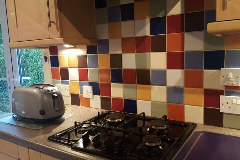 Belfastbreaks - Modern 4 Bedroom Townhouse In South Belfast