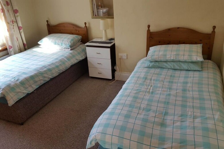 Belfastbreaks - Modern 4 Bedroom Townhouse In South Belfast