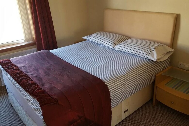 Belfastbreaks - Modern 4 Bedroom Townhouse In South Belfast