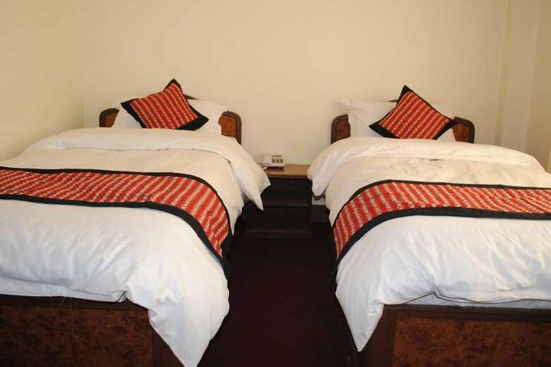 Bed & Breakfast Avalon House