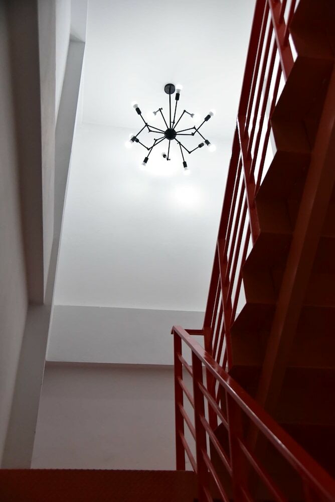 Hotel Inn Trog And Inn Soi - Hostel - Adults Only