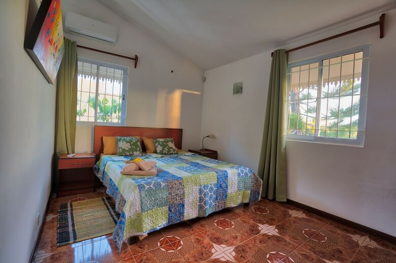Hibiscus Villa